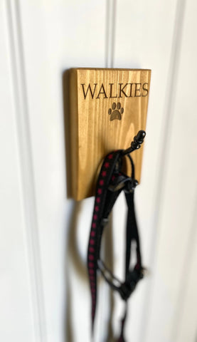 Pine Walkies Dog Lead Hook
